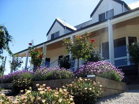 Canadian VIC Accommodation Mt Buller