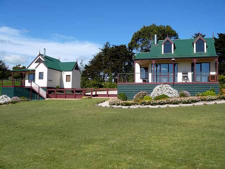 Loves Lane Cottages - Accommodation Mt Buller 0