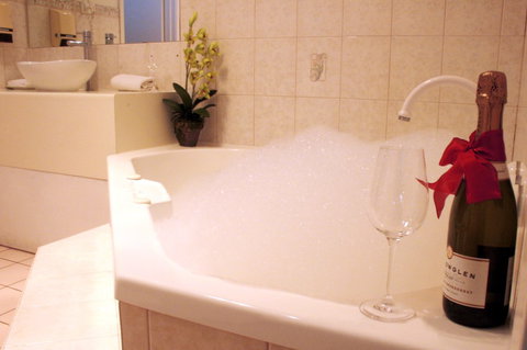 Comfort Inn May Park - Accommodation Mt Buller 3