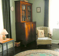 Abbotsford Heritage B  B
