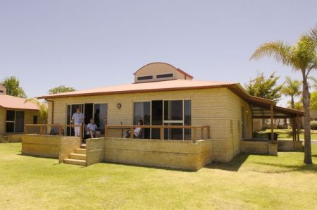 Discovery Holiday Parks - Koombana Bay - Accommodation Mt Buller 0
