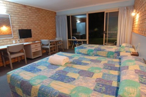 Sunshine Coast Motor Lodge - Accommodation Mt Buller 1