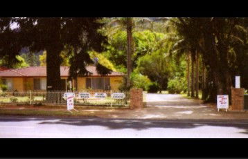 Glenn Rocks - Accommodation Mt Buller 1