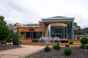 Country Club Tasmania - Accommodation Mt Buller 3