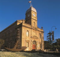 The Albany Town Hall - Accommodation Mt Buller