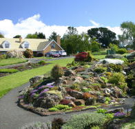 Kaydale Lodge Gardens - Accommodation Mt Buller