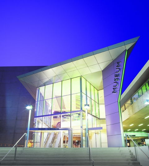 Queensland Museum And Sciencentre - Accommodation Mt Buller 0