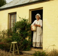Grannie Rhodes' Cottage - Turn The Key Of Time - Accommodation Mt Buller
