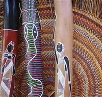 Didgeridoo Hut and Art Gallery - Accommodation Mt Buller