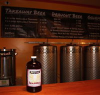 Brewbake at the Big Pineapple - Accommodation Mt Buller