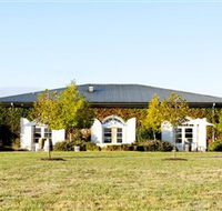 Dominique Portet - Accommodation Mt Buller