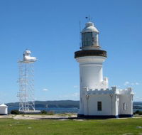 Point Perpendicular Lighthouse and Lookout - Accommodation Mt Buller