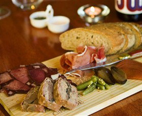 Jones Winery & Vineyard Cafe - Accommodation Mt Buller 2