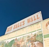 Ben Hall Wall - Accommodation Mt Buller