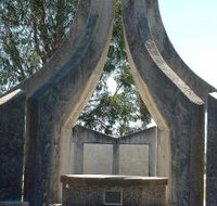 Inverell and District Bicentennial Memorial - Accommodation Mt Buller