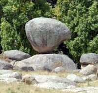 Balancing Rock - Accommodation Mt Buller