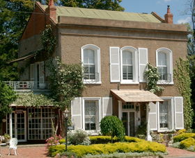 Antique Corner And Objects De Art - Accommodation Mt Buller 0