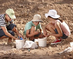 Mt Hay Gemstone Tourist Park - Accommodation Mt Buller 0