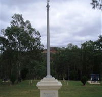 The Coronation Lamp Memorial - Accommodation Mt Buller