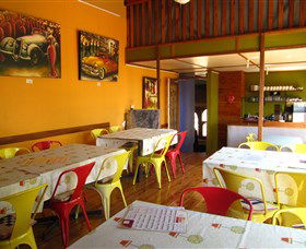 Cargo Road Wines - Accommodation Mt Buller 3