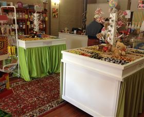 Taylors Sweets And Treats - Accommodation Mt Buller 5
