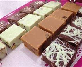 Taylors Sweets And Treats - Accommodation Mt Buller 7