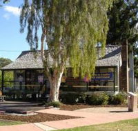 Hay Cottage Arts and Crafts Association Incorporated - Accommodation Mt Buller