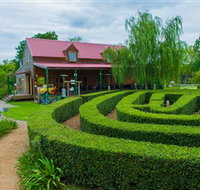 Amazement Farm and Fun Park / Cafe and Farmstay Accommodation - Accommodation Mt Buller