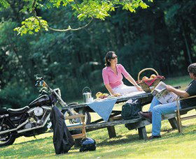 Victoria Park Nature Reserve - Accommodation Mt Buller 2