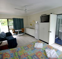 Tropical Palms Inn - Accommodation Mt Buller