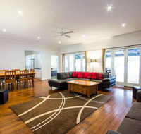 The Retreat Port Stephens - Accommodation Mt Buller