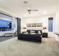 The Grand Broadbeach - Vogue Holiday Homes - Accommodation Mt Buller