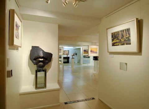Art Nuvo Gallery - Accommodation Mt Buller 1