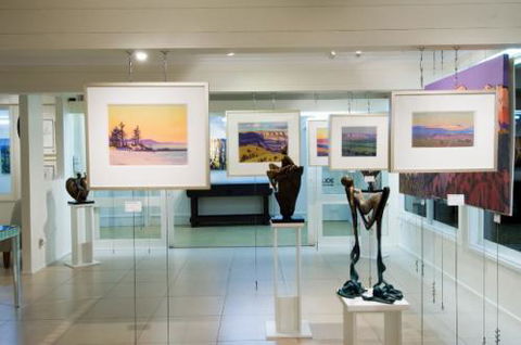 Art Nuvo Gallery - Accommodation Mt Buller 2