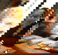 Small Group 6 guests Ultimate Yarra Valley Food and Wine - Mercedes Van - Accommodation Mt Buller