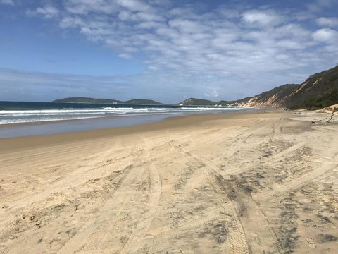 5-Day Fraser Island And Great Barrier Reef Tour - Accommodation Mt Buller 3