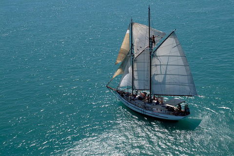 Whitsunday Islands Private Sailing Experience With Snorkeling & Langford Reef - Accommodation Mt Buller 2