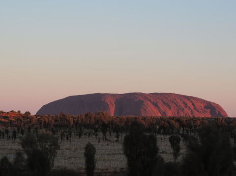 Uluru And Kata Tjuta Experience With BBQ Dinner - Accommodation Mt Buller 1