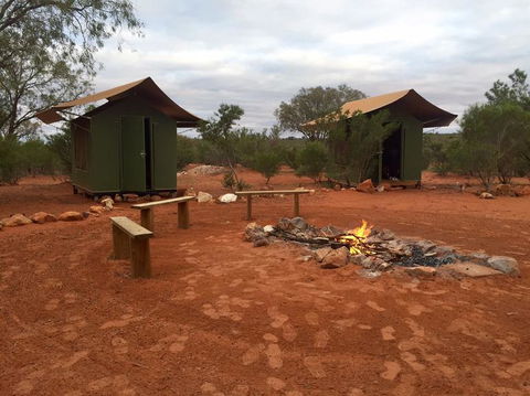4-Day 4WD Camping Tour: Uluru, Kata Tjuta, And Kings Canyon - Accommodation Mt Buller 4