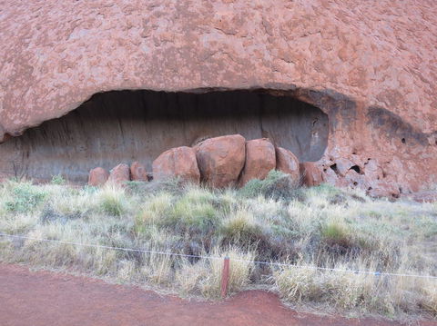 Full Uluru Base Walk At Sunrise Including Breakfast - Accommodation Mt Buller 5