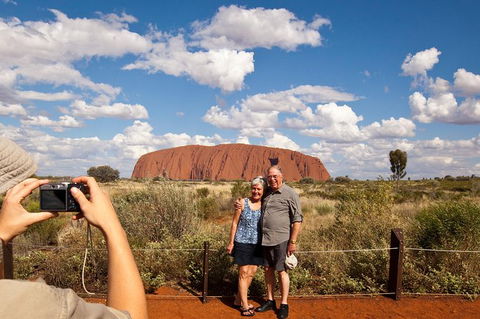 Full Uluru Base Walk At Sunrise Including Breakfast - Accommodation Mt Buller 13