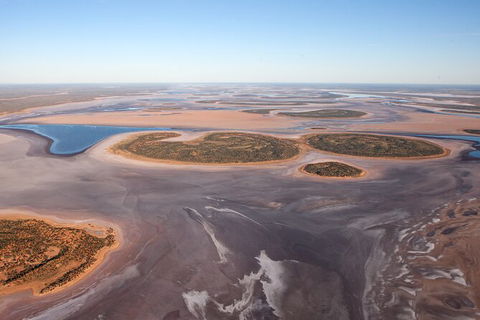 Scenic Flight: Gosses Bluff - Accommodation Mt Buller 5