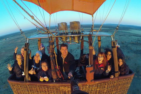 Early Morning Ballooning In Alice Springs - Accommodation Mt Buller 3