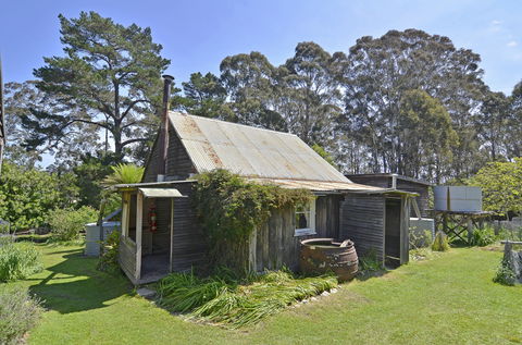 Davidson Whaling Station Historic Site - Accommodation Mt Buller 0
