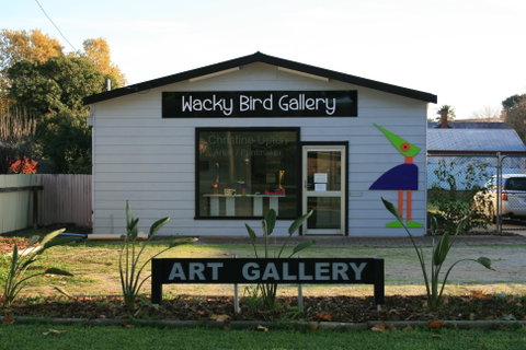 Wacky Bird Gallery - Accommodation Mt Buller 0