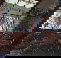 The Olive Branch Prom Country