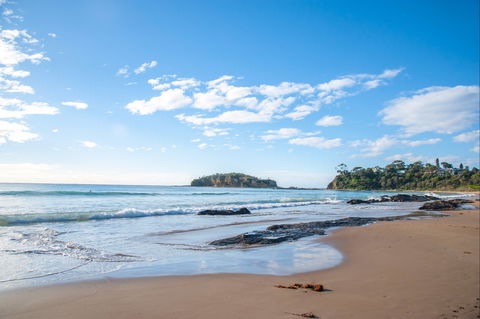 Tomakin - Accommodation Mt Buller 0