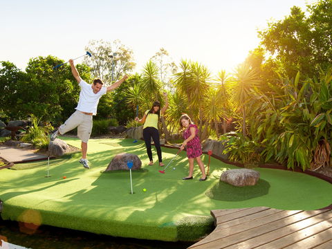 Victoria Park Golf Complex - Accommodation Mt Buller 0