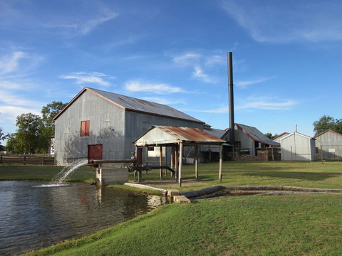 Blackall Woolscour - Accommodation Mt Buller 0