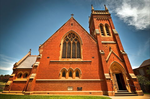 Two-Foot Heritage Walk - Accommodation Mt Buller 1